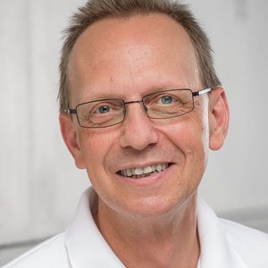 Dr. Andreas Hoffmann